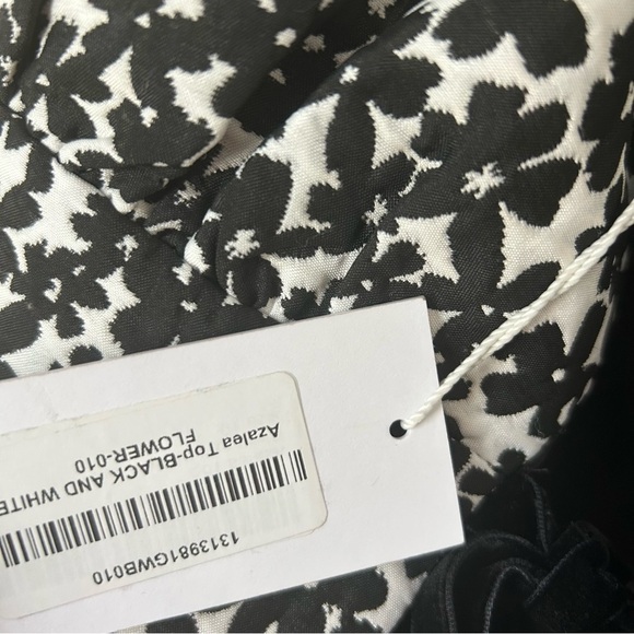 NWT Reformation Azalea Bow Tie Top in Black and White Floral - Picture 4 of 8